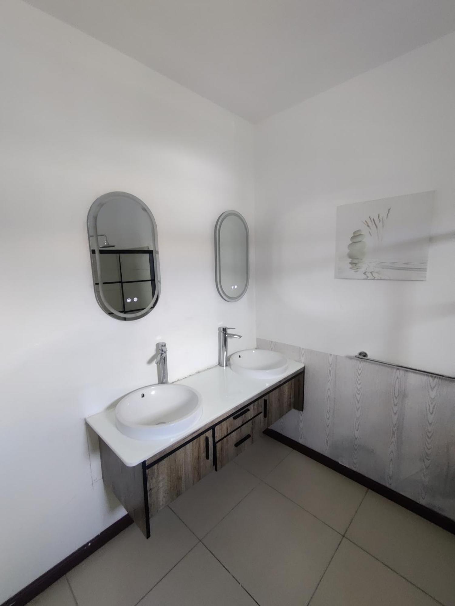 Grand Bay Luxury Villa With Pool & Garden Esterno foto